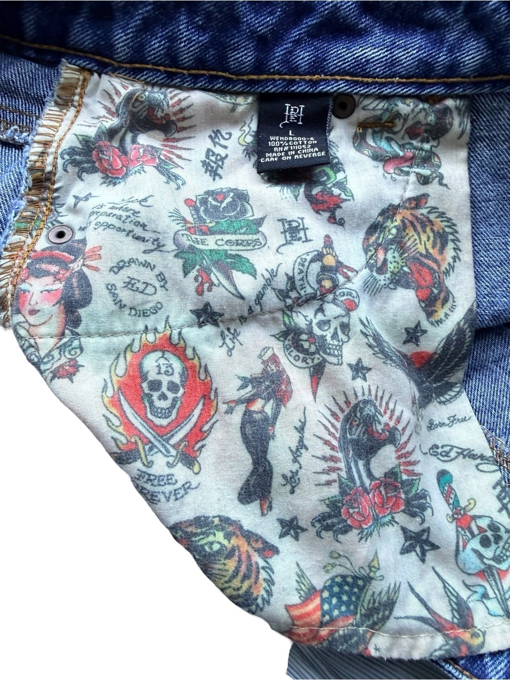 Ed Hardy Denim Shorts Large Y2K Skull Tattoo Low Rise Cutoffs - Picture 11 of 11